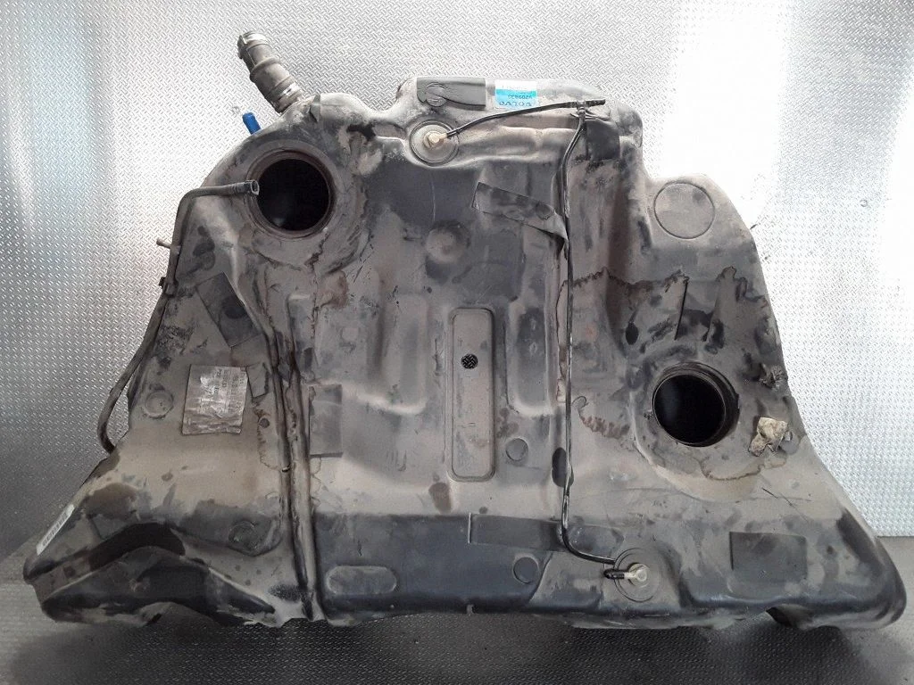 Degvielas tvertne – Volvo S80 (1999-2003)