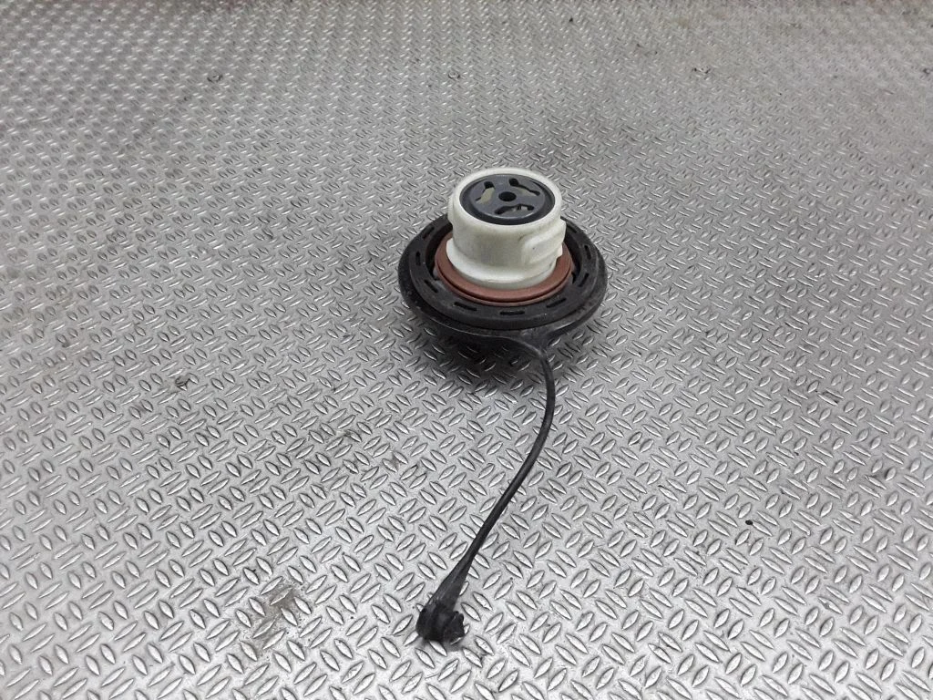 Fuel tank filler cap – Mazda 5 (2010-2016)