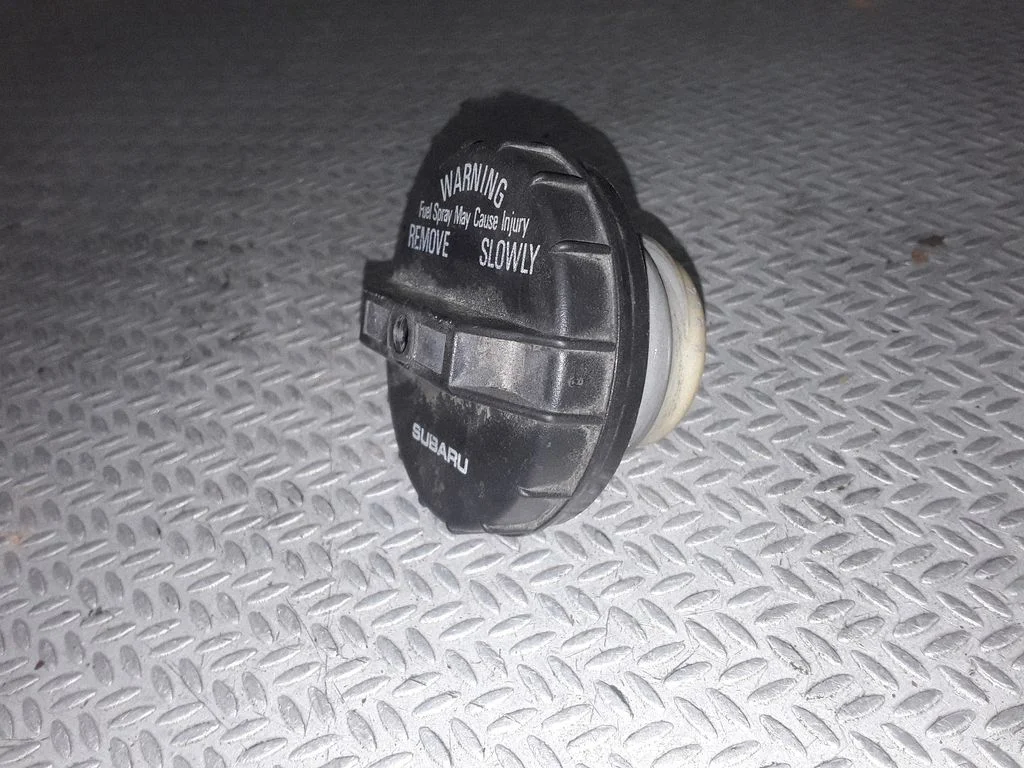 Fuel tank filler cap – Subaru Outback (1999-2003)