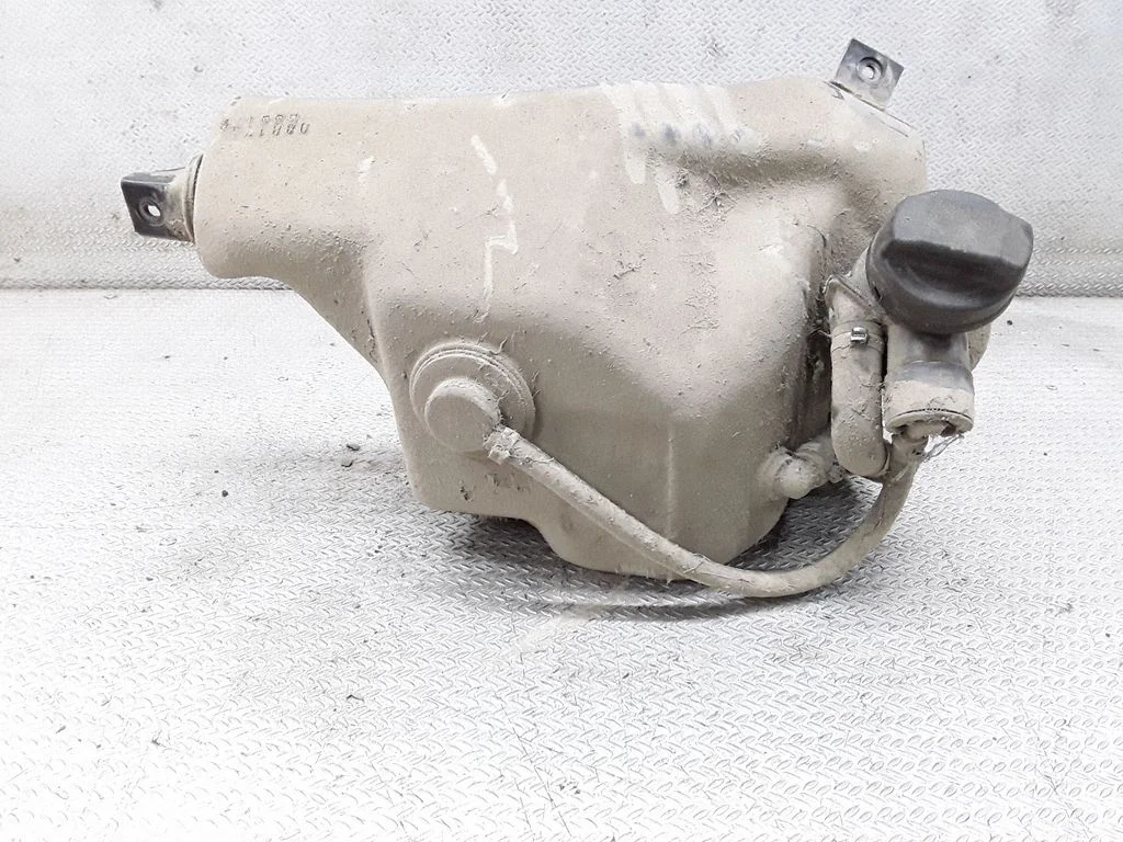 Degvielas tvertnes uzpildes caurule – Audi A8 S8 D2 4D (1994-2002)