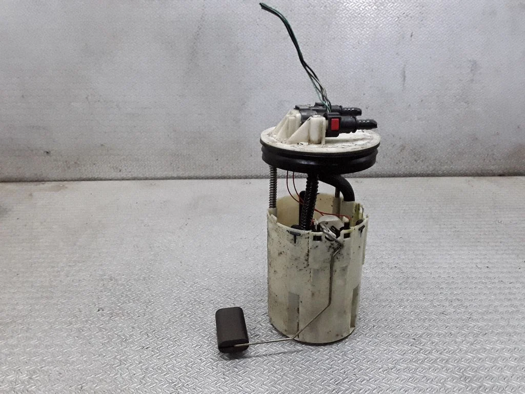 Fuel level sensor – Nissan Primera (2002-2007)