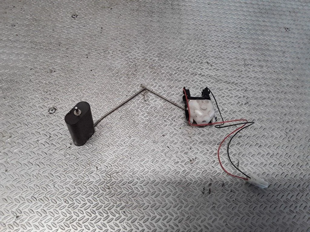 Fuel level sensor – Opel Meriva A (2003-2010)
