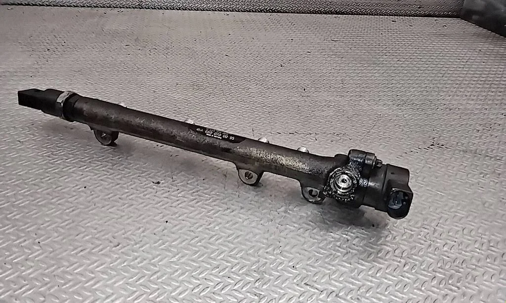 Fuel main line pipe – Smart ForTwo I MC01 (1999-2007)