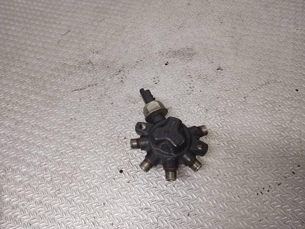 Degvielas maģistrālā caurule R9144Z070A – Nissan Micra (2003-2007)