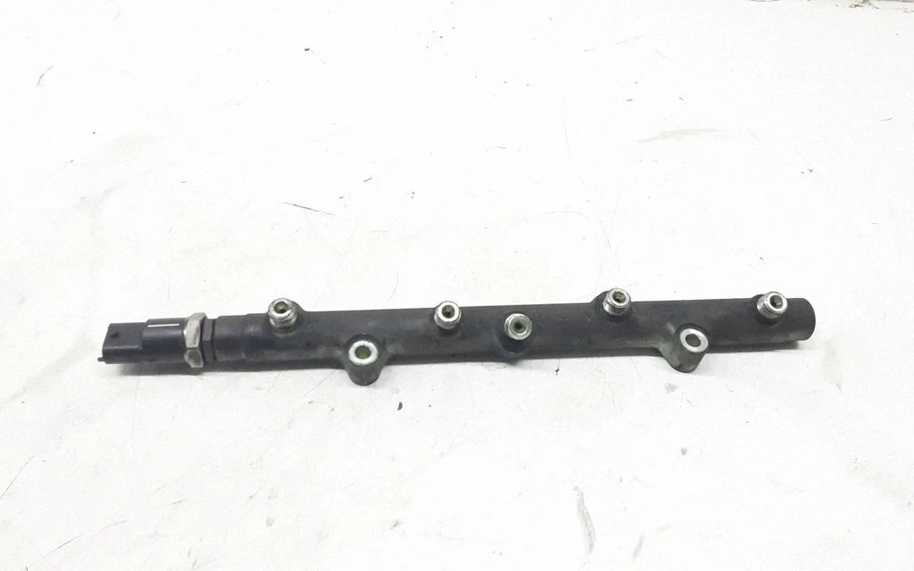 Fuel main line pipe – Land Rover Freelander (1996-2006)