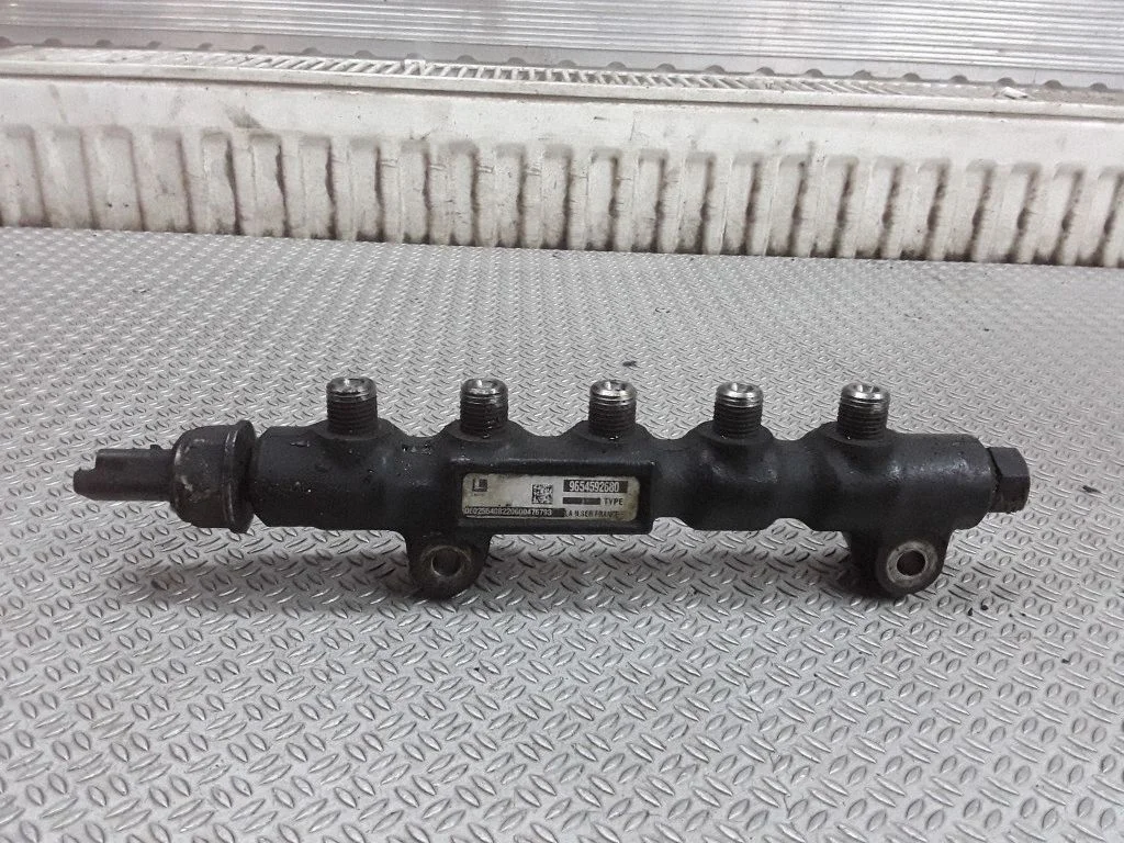 Fuel main line pipe – Mazda 2 (2003-2007)
