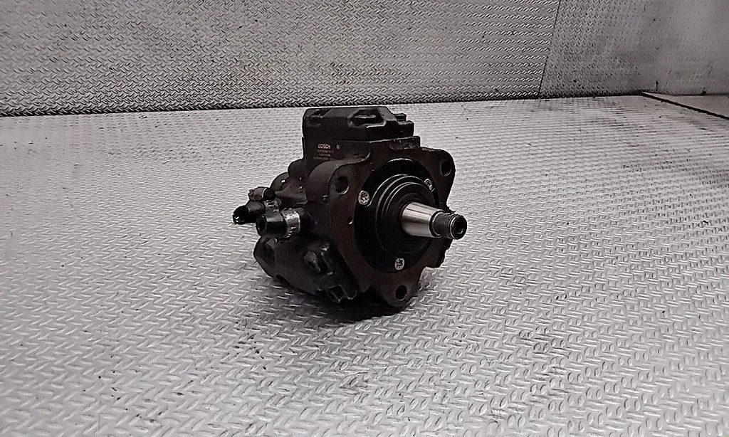 Fuel injection high pressure pump 0445010006 – Lancia Thesis (2002-2009)