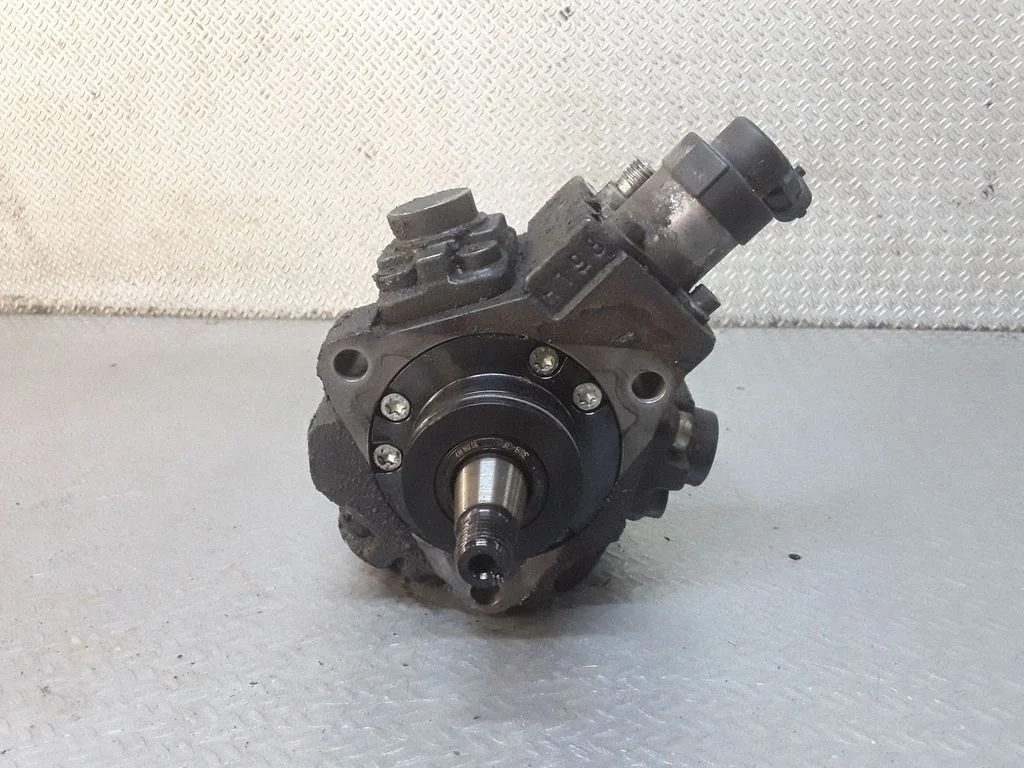 Fuel injection high pressure pump – Hyundai i30 (2007-2012)