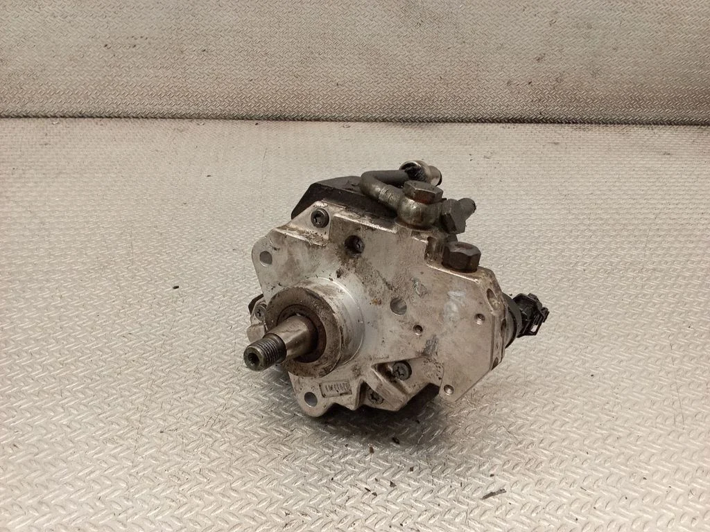 Fuel injection high pressure pump – Jeep Grand Cherokee (WJ) (1999-2004)