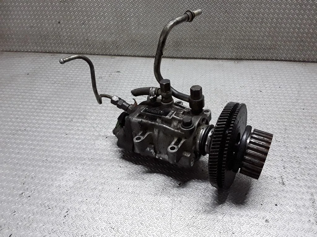 Fuel injection high pressure pump – Saab 9-5 (1998-2005)