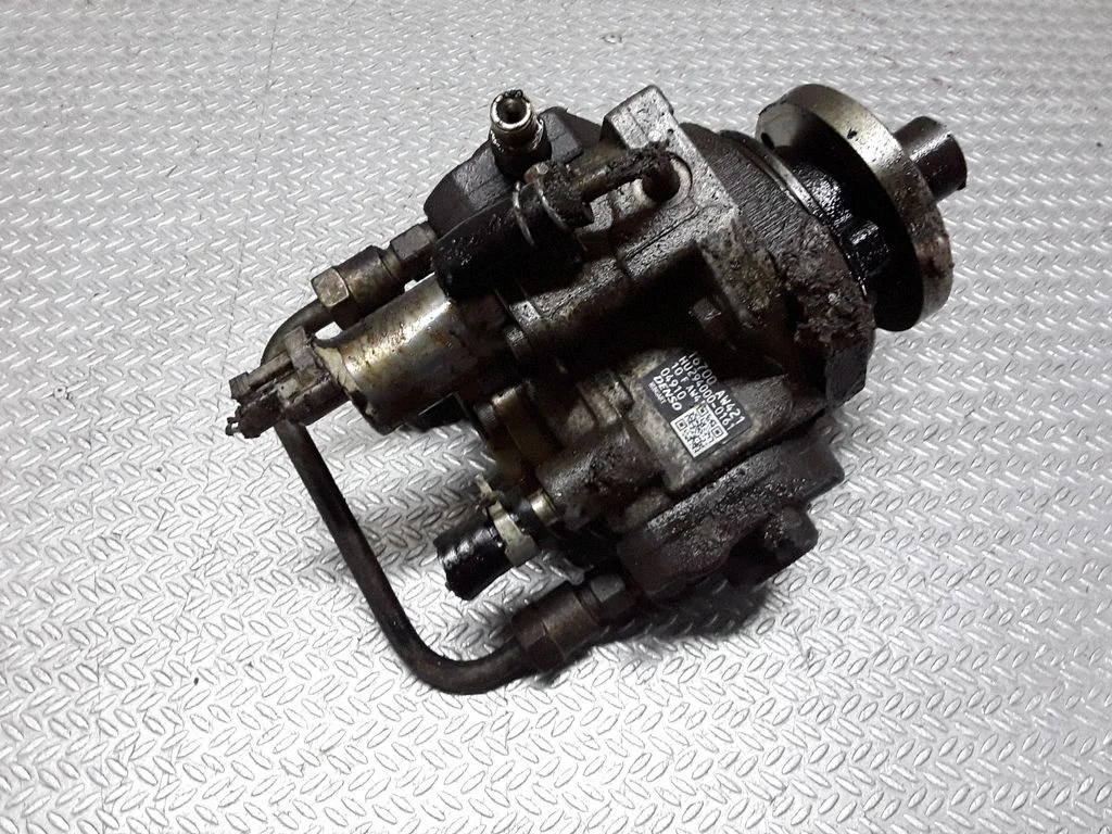 Fuel injection high pressure pump – Nissan Almera N16 (2000-2010)