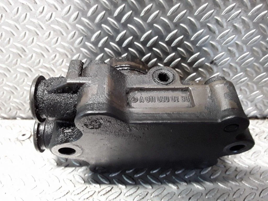 Fuel injection high pressure pump – Mercedes-Benz S-Class W220 (1998-2006)