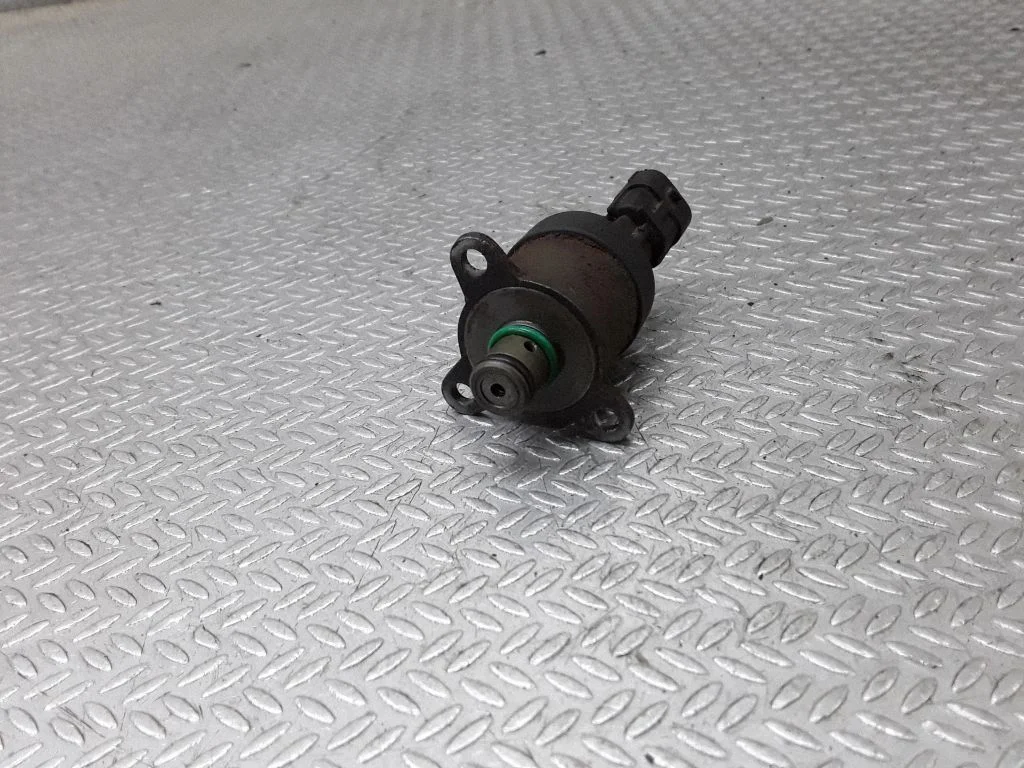 Degvielas spiediena regulators – Renault Megane II (2002-2005)