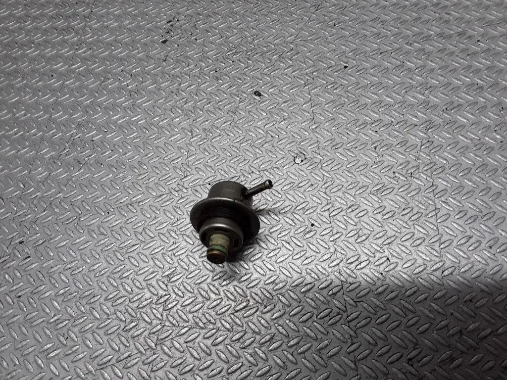 Kütuse rõhuregulaator – Volkswagen Sharan (1996-2000)