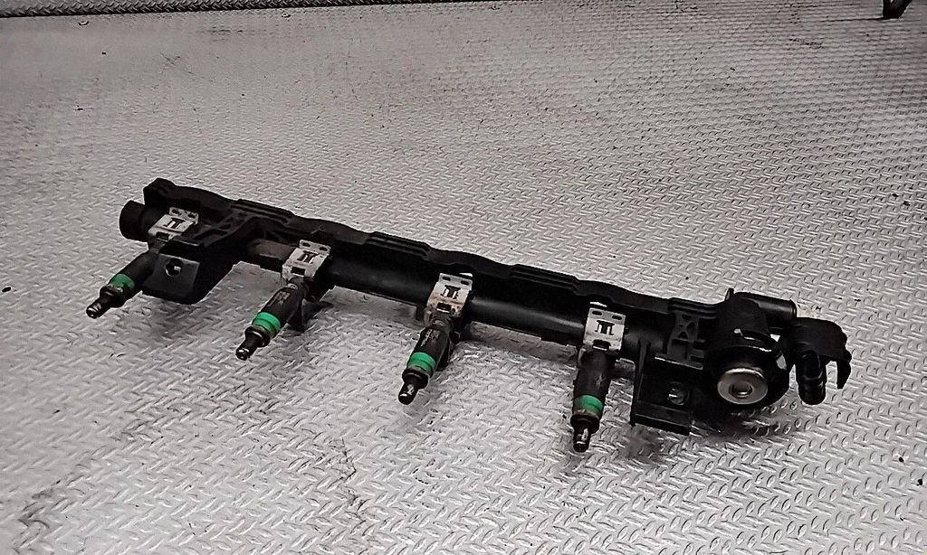 Komplet wtryskiwaczy – Ford Focus C-MAX (2003-2010)