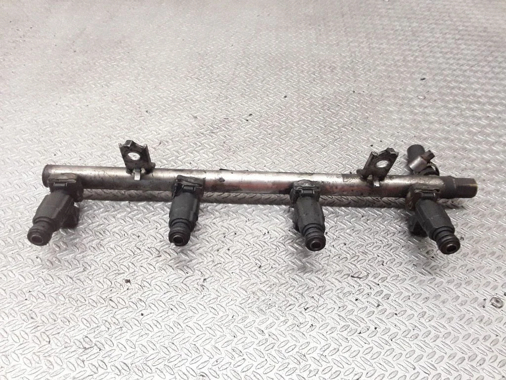 Pihustite (düüside) komplekt – Mercedes-Benz A-klass W168 (1997-2004)