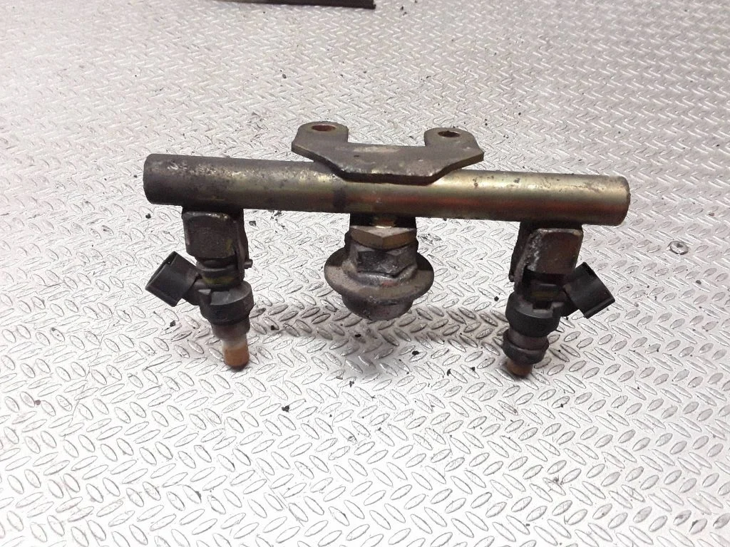 Fuel injectors set – Subaru Legacy (2004-2006)