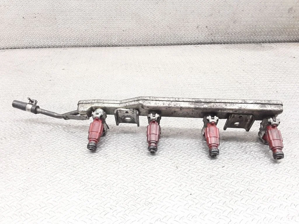 Fuel injectors set – Nissan Primera (2002-2007)