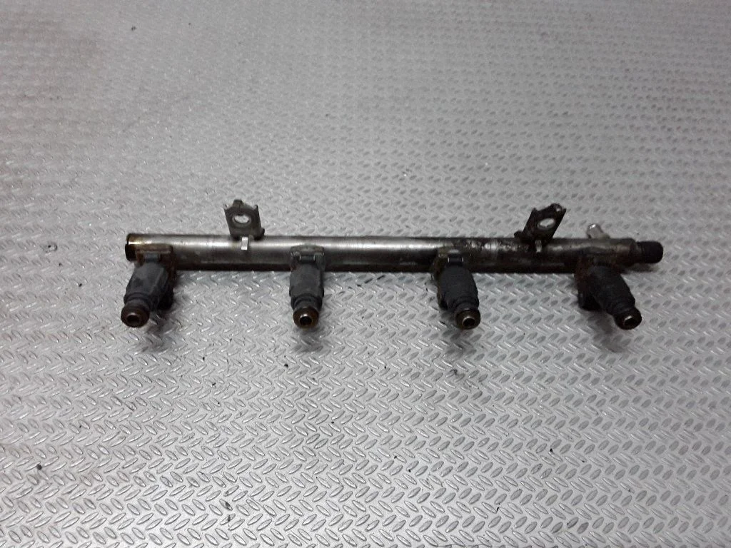 Pihustite (düüside) komplekt – Mercedes-Benz A-klass W168 (1997-2004)