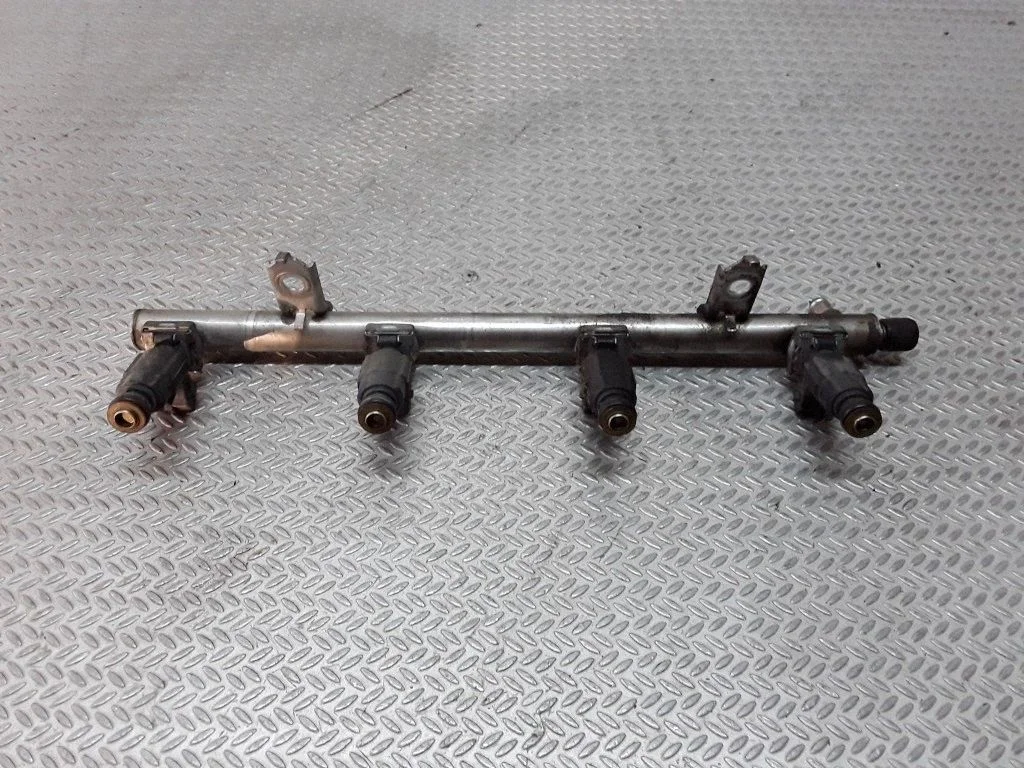 Pihustite (düüside) komplekt – Mercedes-Benz A-klass W168 (1997-2004)