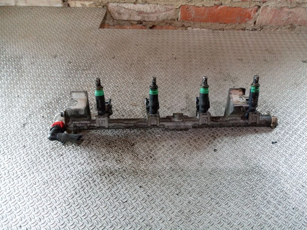 Fuel injectors set – Ford Focus (1998-2004)