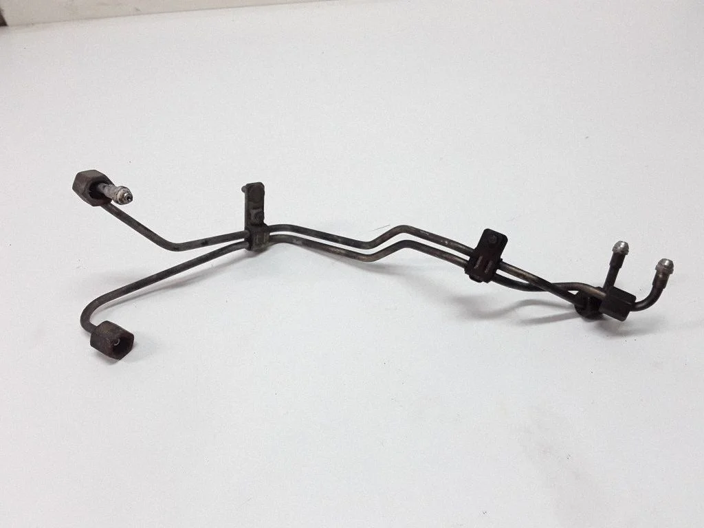 Fuel injector supply line/pipe – Ford Transit (2000-2006)