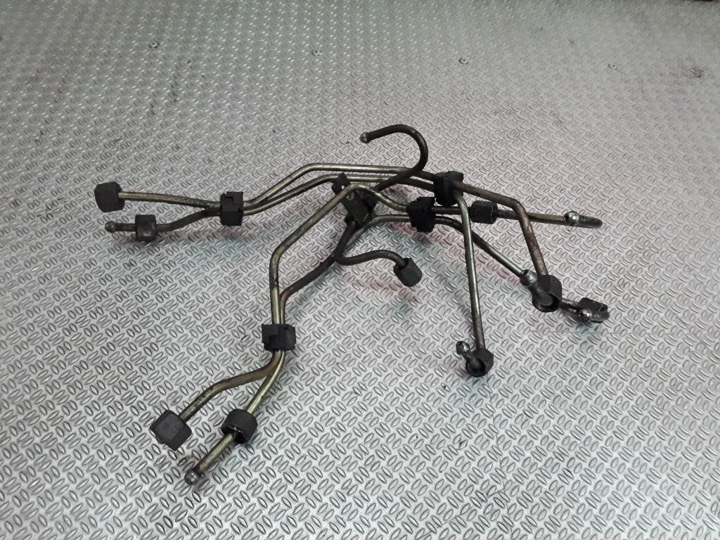 Pihustitele kütuse etteandetoru(d) – Peugeot 307 (2005-2008)