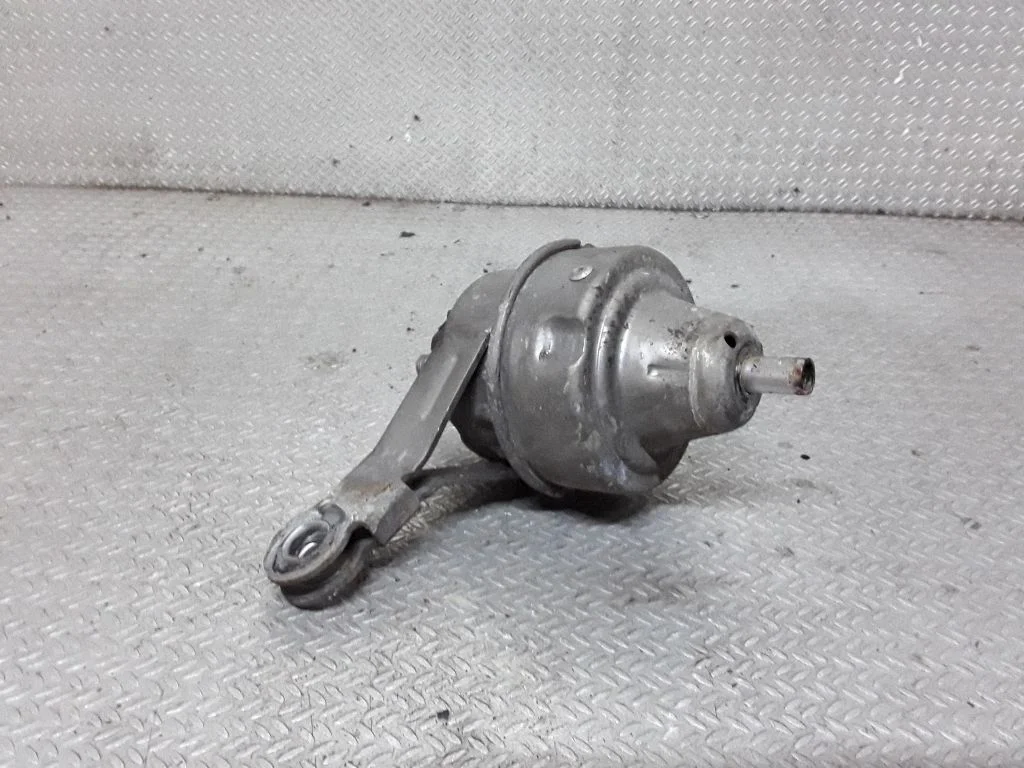 Engine mount bracket – Mini One - Cooper R50 - 53 (2001-2006)