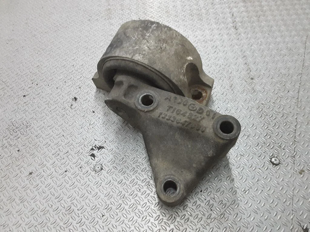Dzinēja spilvens 1333647080