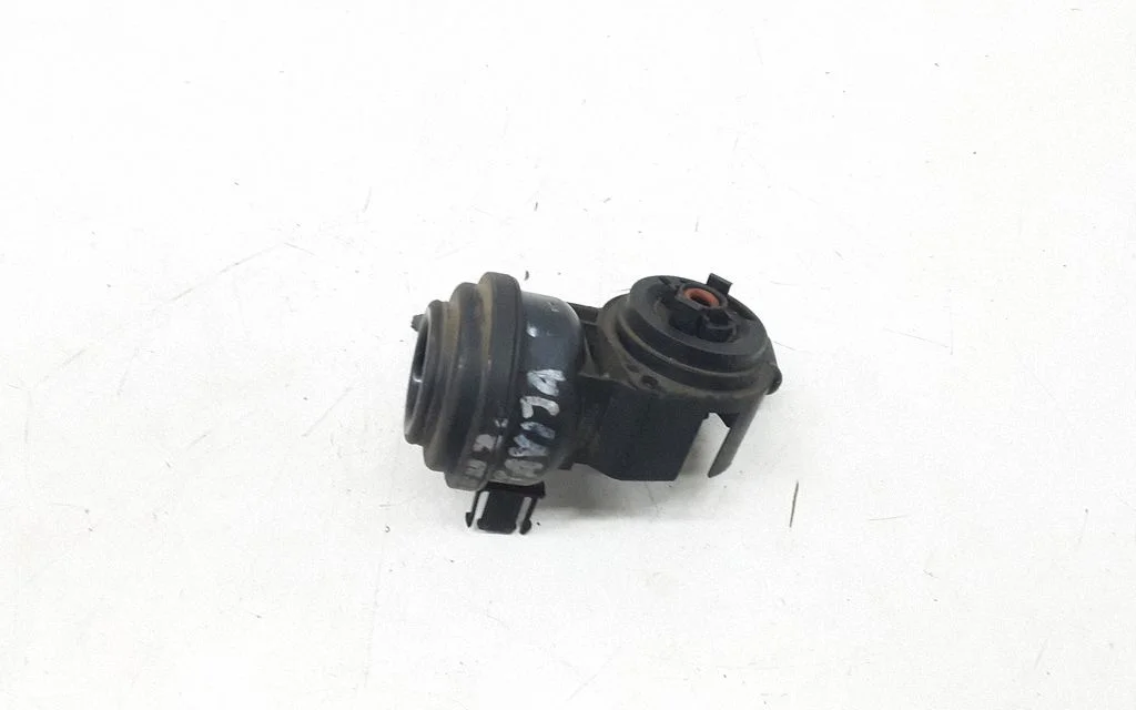 Vacuum valve – Skoda Octavia Mk1 (1U) (1996-2004)