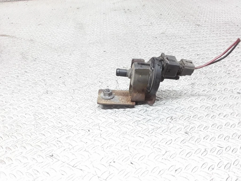 Vacuum valve – KIA Sportage (1995-2004)