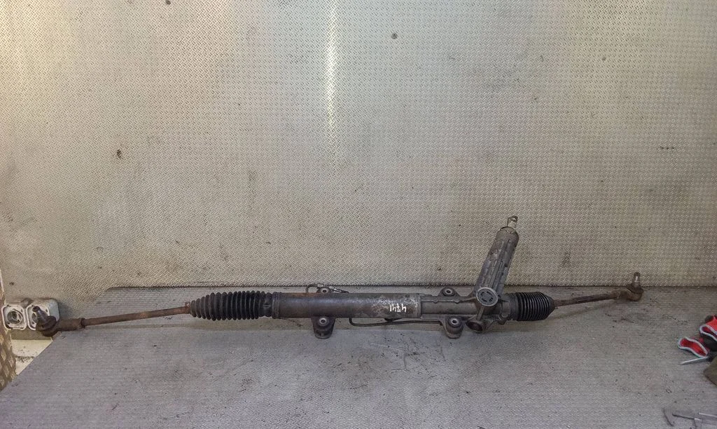 Steering rack – Volkswagen Jetta III (1992-1999)