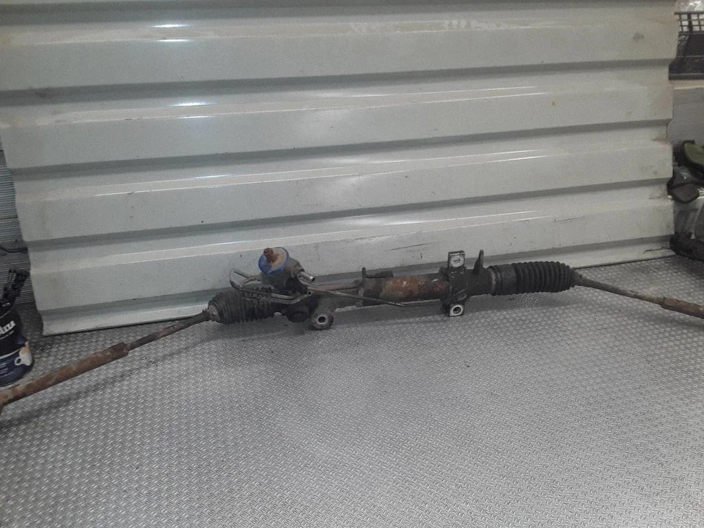 Steering rack – Nissan Murano Z50 (2002-2008)