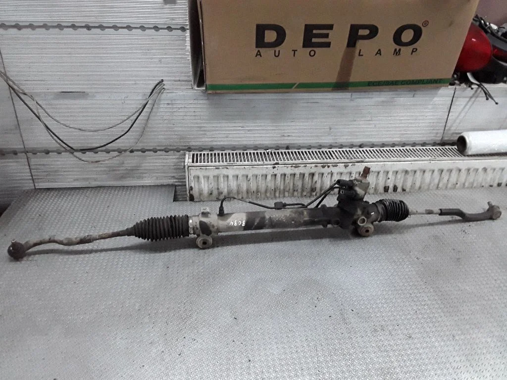 Steering rack – Toyota Previa (XR30, XR40) II (2000-2006)