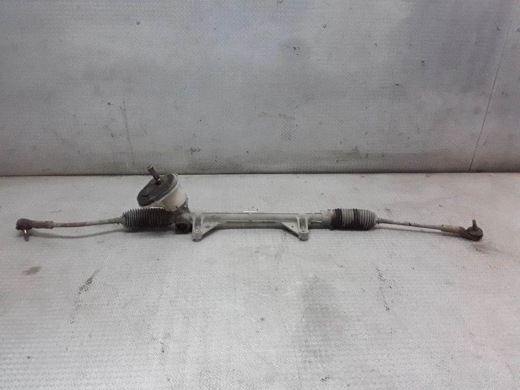 Steering rack – Nissan Micra (2003-2007)