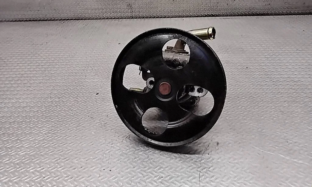 Roolivõimendi pump – Mitsubishi Pajero Sport I (1996-2008)