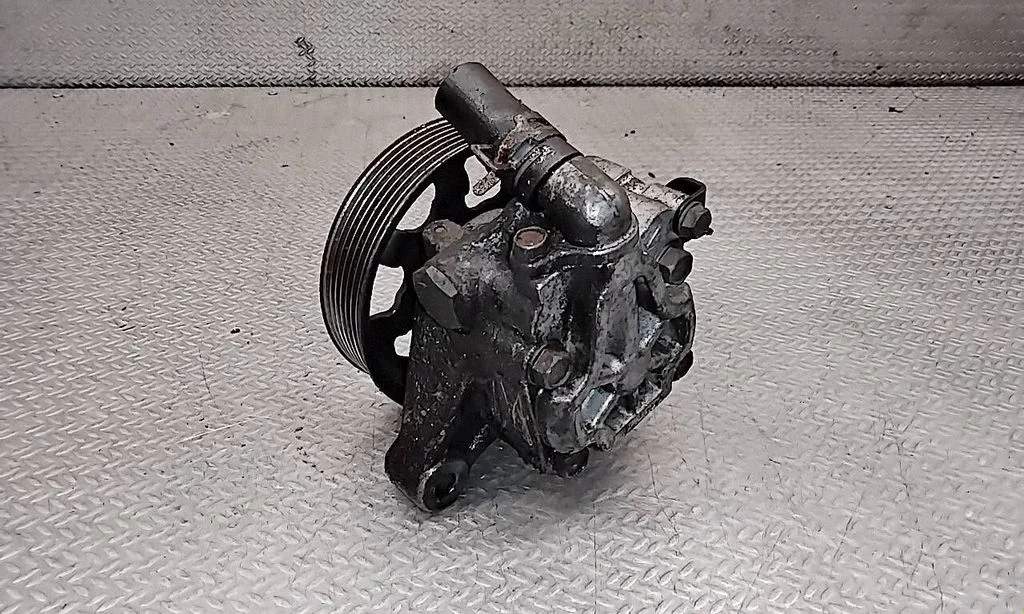 Roolivõimendi pump – Honda CR-V (2002-2006)