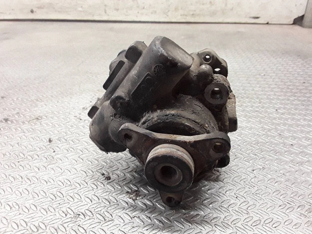 Power steering pump – Opel Movano A (1998-2010)