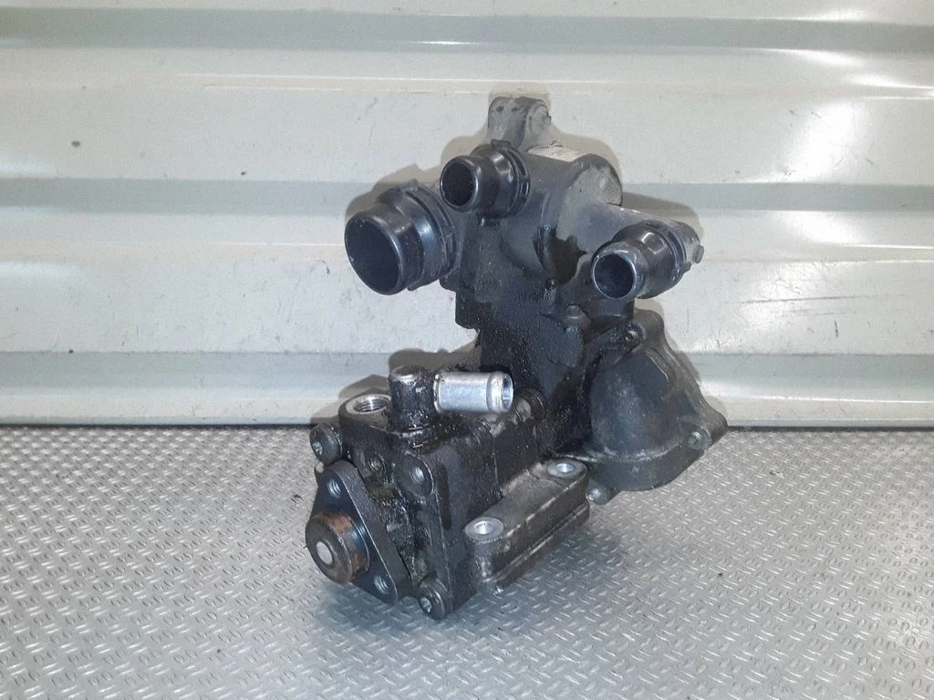 Roolivõimendi pump – BMW 1-seeria E81 E87 (2004-2011)