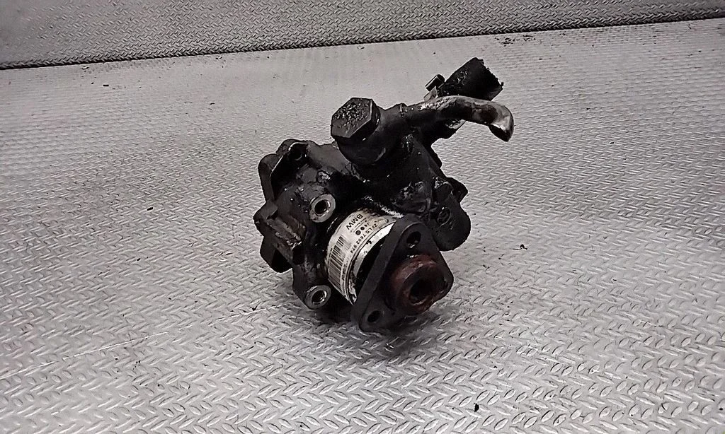 Roolivõimendi pump – BMW 1-seeria E81 E87 (2004-2011)