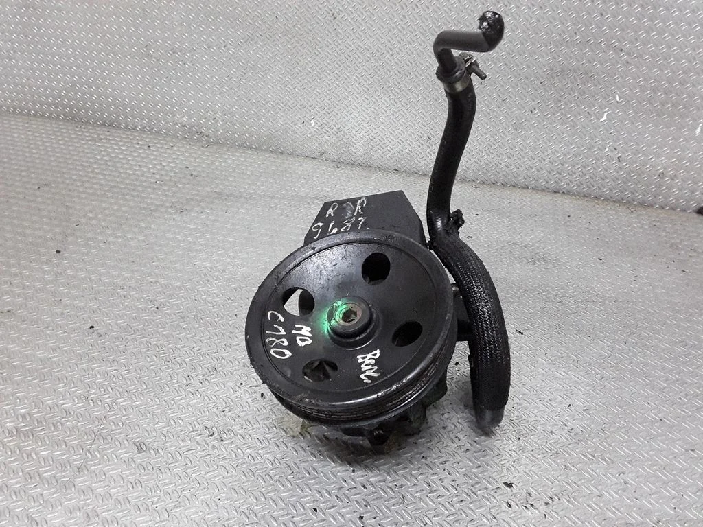 Power steering pump – Mercedes-Benz CLK-Class A208 C208 (1997-2002)