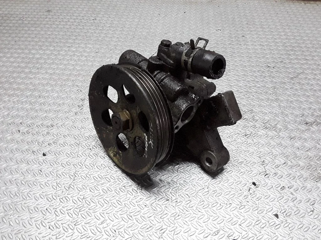 Power steering pump – Honda Civic (1996-2000)