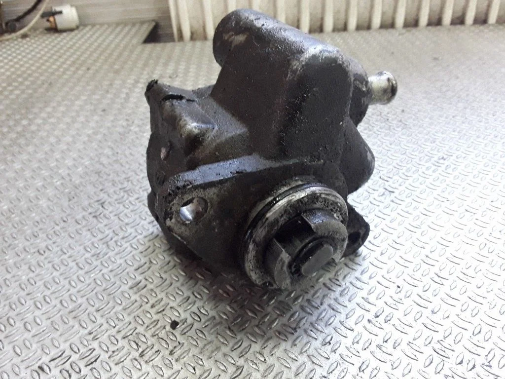 Stūres pastiprinātāja sūknis 7683955114