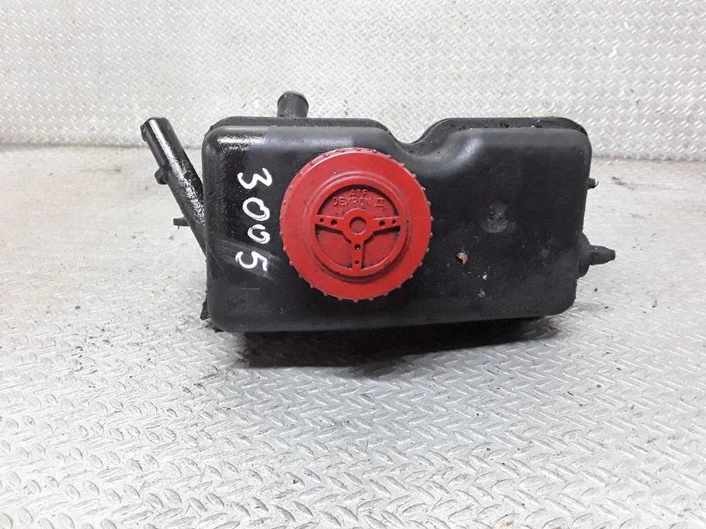 Power steering fluid tank/reservoir – Peugeot 406 (1999-2006)