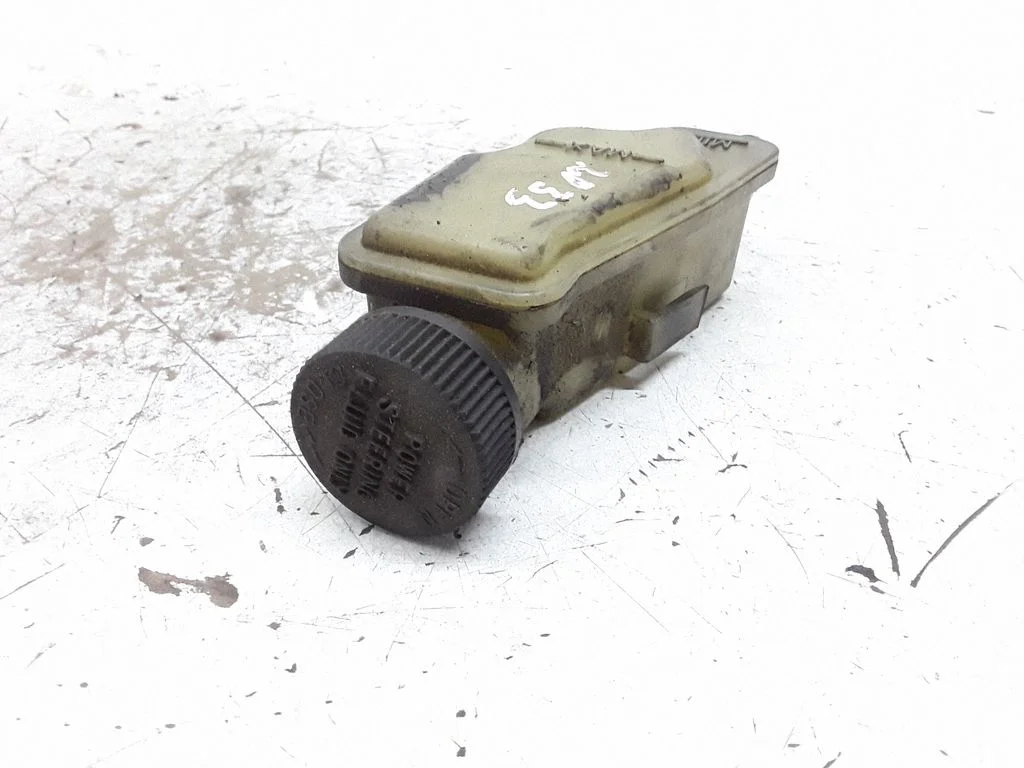 Power steering fluid tank/reservoir – Mazda 3 I (2003-2006)