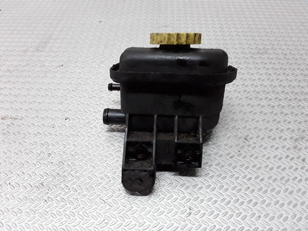 Power steering fluid tank/reservoir – Chrysler Grand Voyager III (1995-2000)