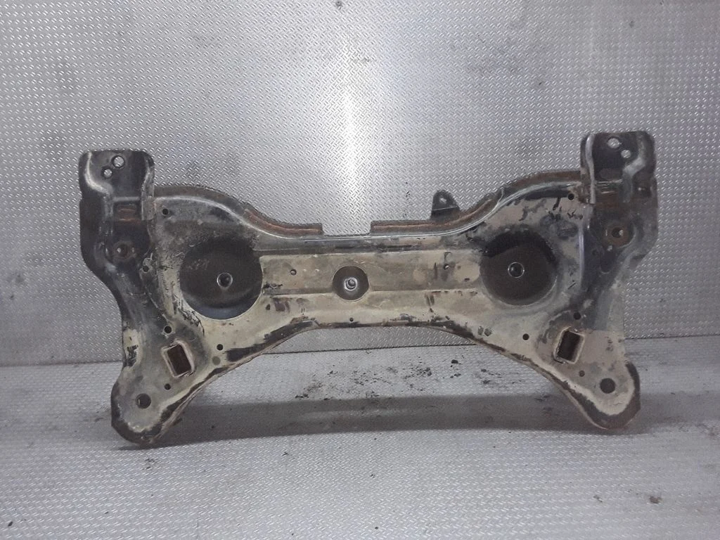 Front subframe – Nissan Micra (2011-2016)