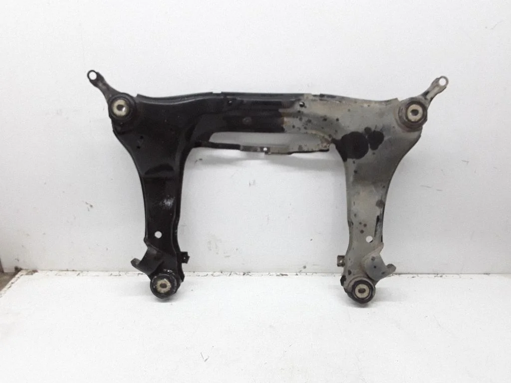 Front subframe – Seat Exeo (3R) (2008-2013)