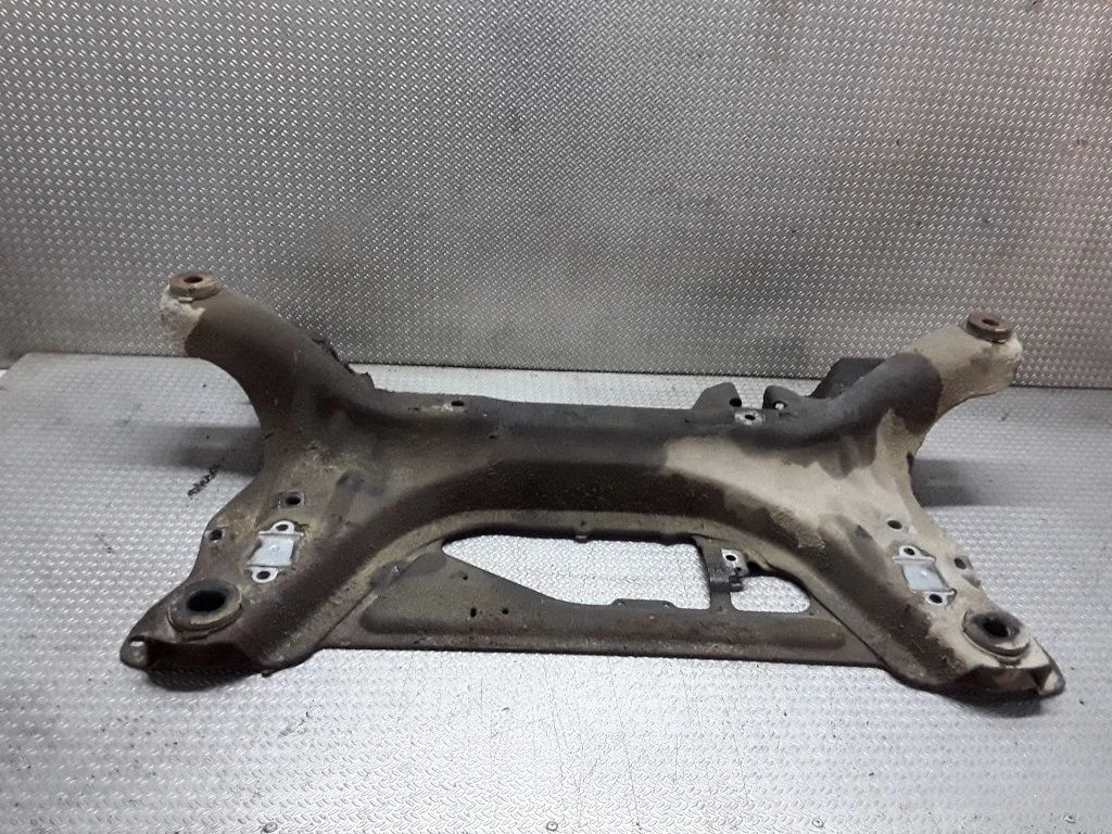 Front subframe – Citroen C5 (2005-2008)