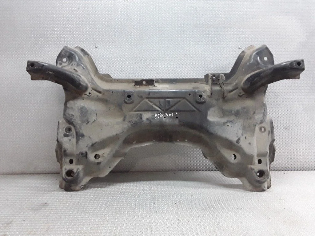 Front subframe – Peugeot 307 (2001-2005)